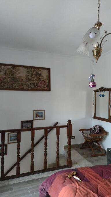 Casa In Antico Borgo Medievale A Tarano Ri, Via Giacomo Leopardi, 15 Villa Exterior photo